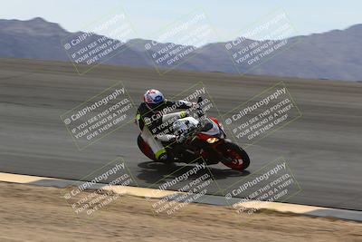 media/Apr-09-2022-SoCal Trackdays (Sat) [[c9e19a26ab]]/Bowl (120pm)/